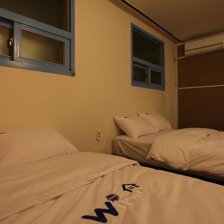 W Mini Hotel Dongdaemoon โซล ภายนอก รูปภาพ