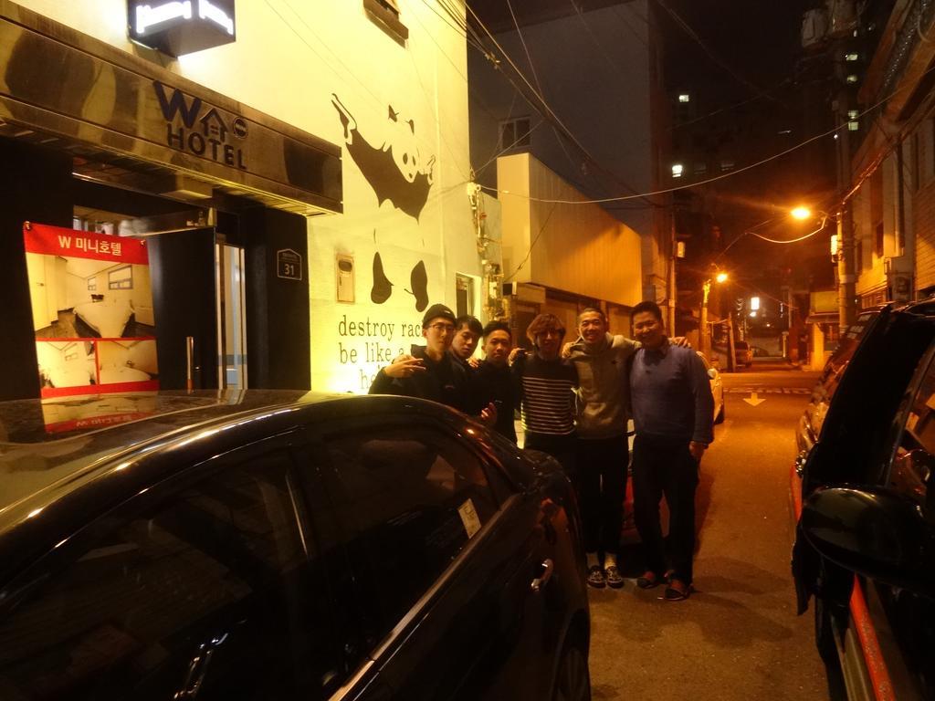 W Mini Hotel Dongdaemoon โซล ภายนอก รูปภาพ