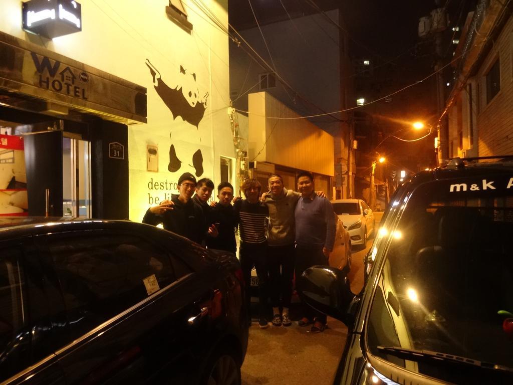 W Mini Hotel Dongdaemoon โซล ภายนอก รูปภาพ