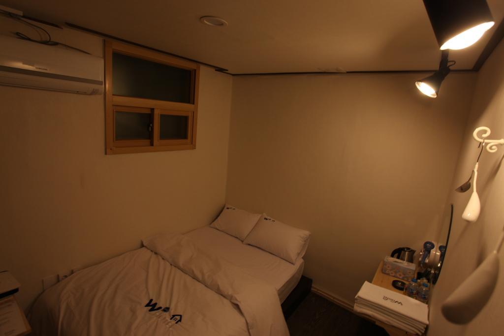 W Mini Hotel Dongdaemoon โซล ภายนอก รูปภาพ