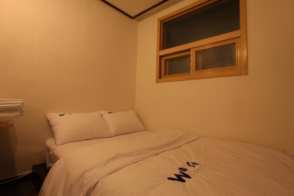 W Mini Hotel Dongdaemoon โซล ภายนอก รูปภาพ