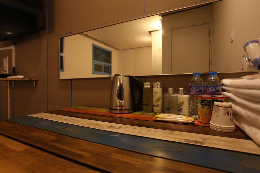 W Mini Hotel Dongdaemoon โซล ภายนอก รูปภาพ