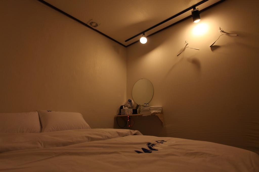 W Mini Hotel Dongdaemoon โซล ภายนอก รูปภาพ