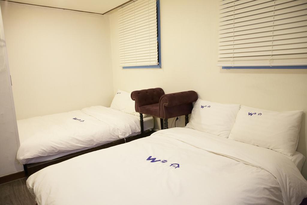 W Mini Hotel Dongdaemoon โซล ภายนอก รูปภาพ